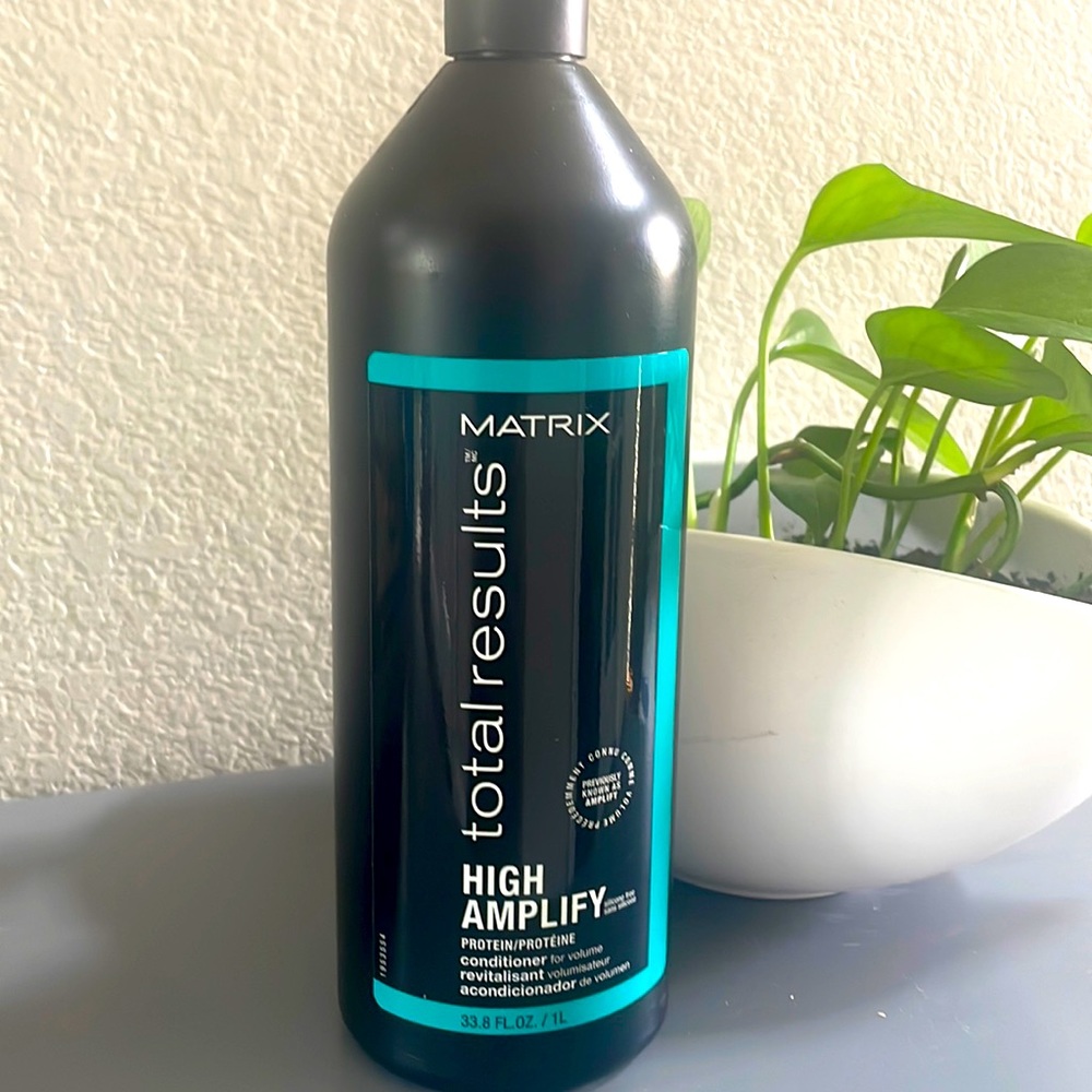 Matrix - High Amplify Volumizing Conditioner (Liter)